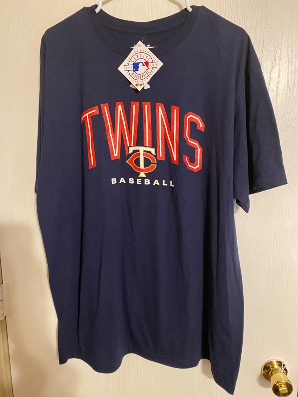Under Armour Navy Minnesota Twins Graphic Tee with Red Accents